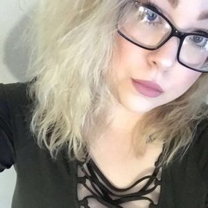 Meet your Posher, Catherine